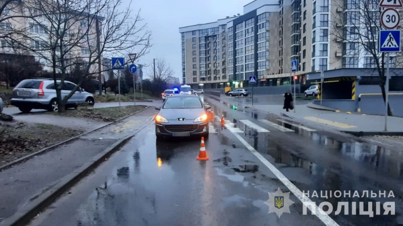 У Луцьку автівка збила 78-річну жінку