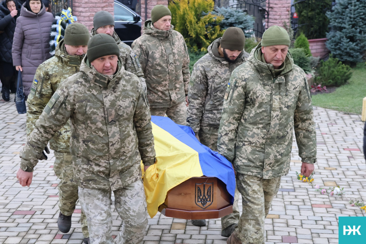 На Волині попрощалися з Героєм Олександром Варенцовим