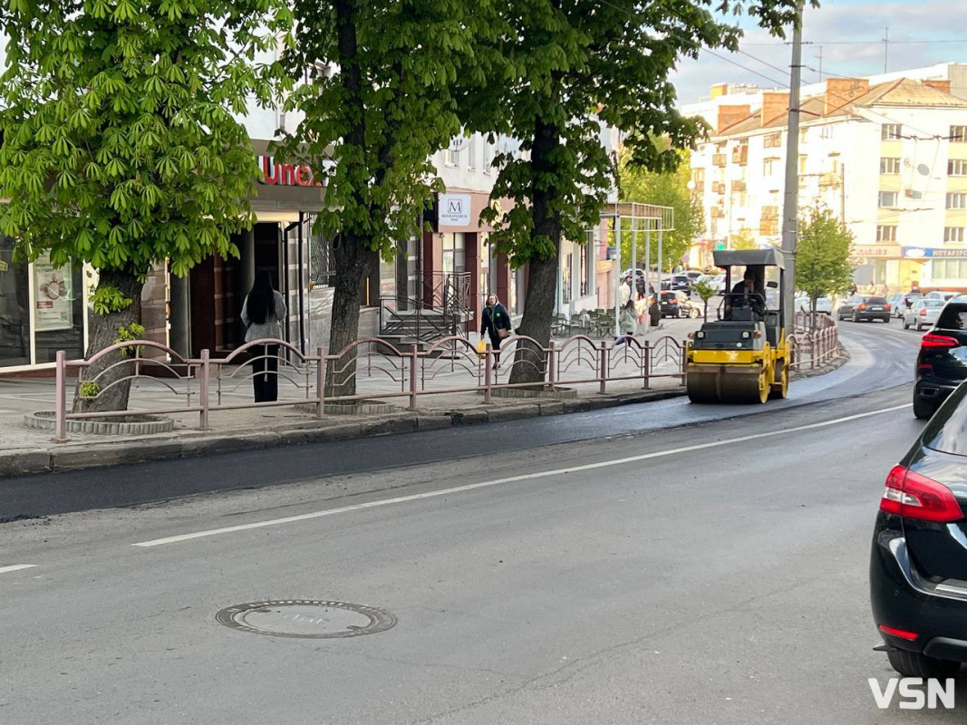 У Луцьку ремонтують дороги: де вже працюють і що в планах