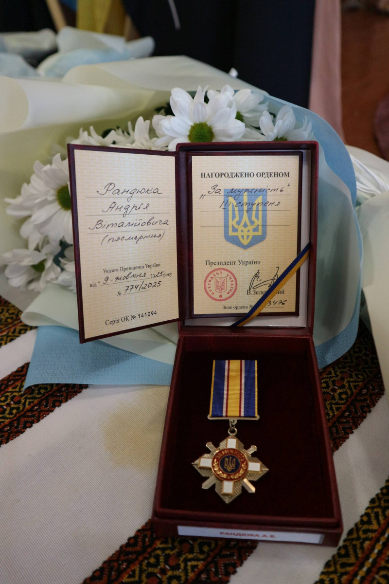 На Волині родинам полеглих Героїв вручили державні нагороди