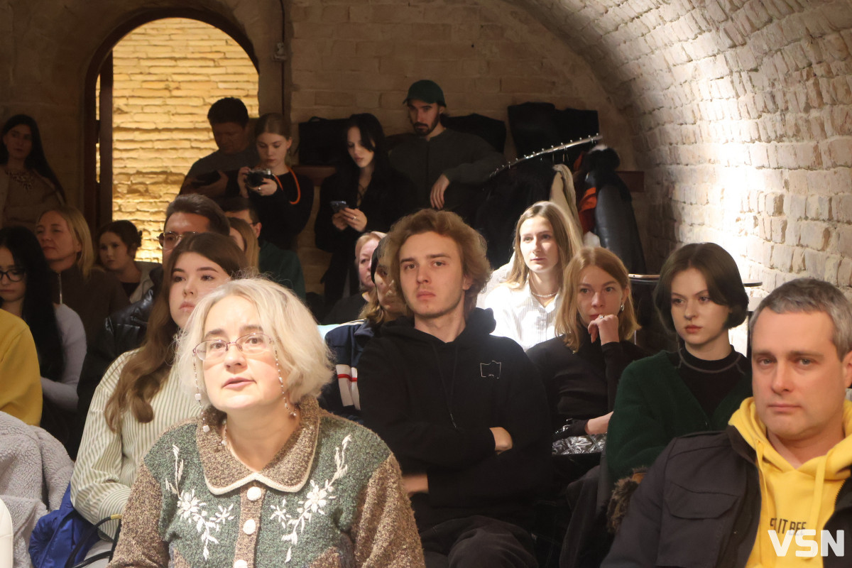 Як планують реорганізувати двори на вулиці Братковського у Луцьку? Фоторепортаж