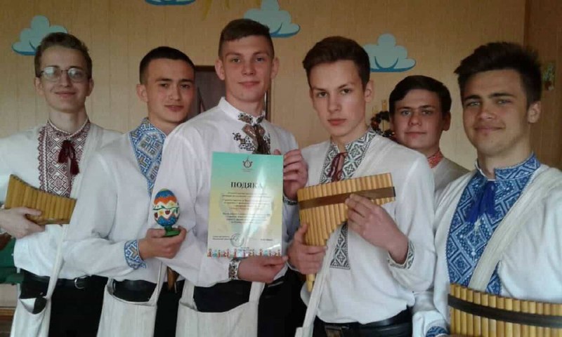 Сопілка, варган і бітбокс: історія мультиінструменталіста з Волині, який підкорює публіку
