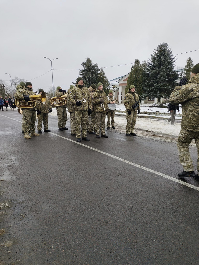 Мав золоті руки: на Волині попрощалися із 48-річним Героєм Ігорем Банковським