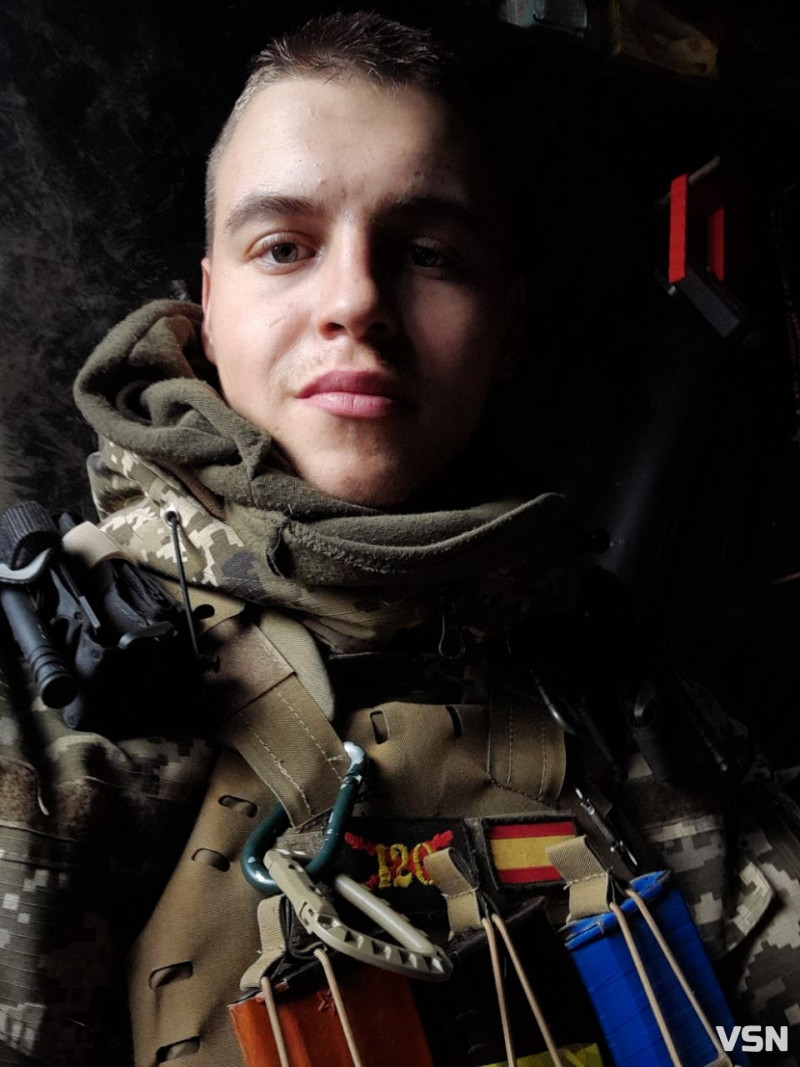 На фронті загинув 20-річний воїн-сирота з Луцька Максим Нагорний, але поховати його не можуть