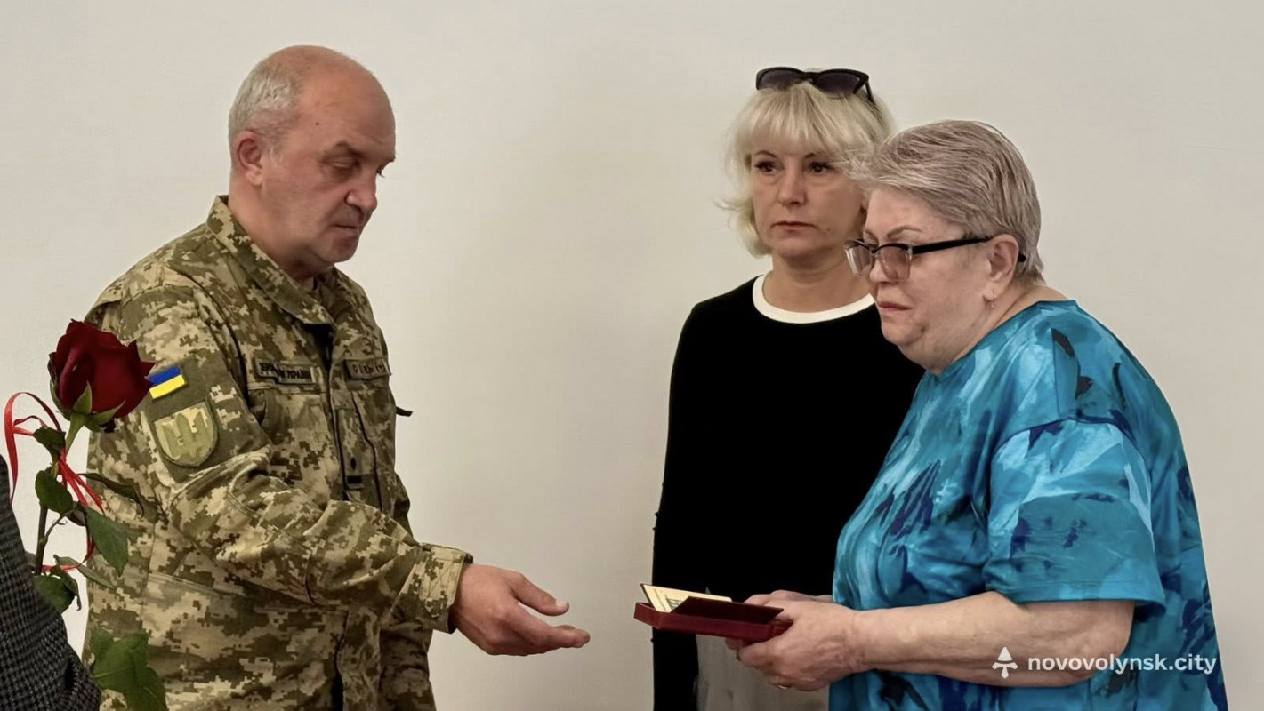 У місті на Волині вручили державні нагороди родинам загиблих Героїв