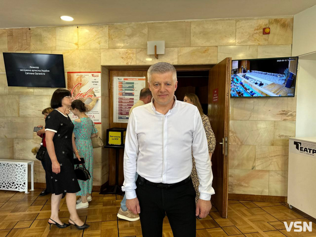 Аншлаг у Волинському драмтеатрі: 85-й театральний сезон завершили виставою «Сільва»