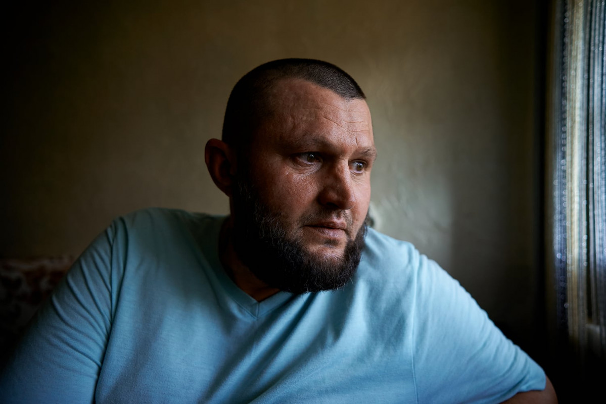 «Другої Наталки вже не буде»: на Волині ветеран висаджує троянди в пам’ять про загиблу на війні дружину