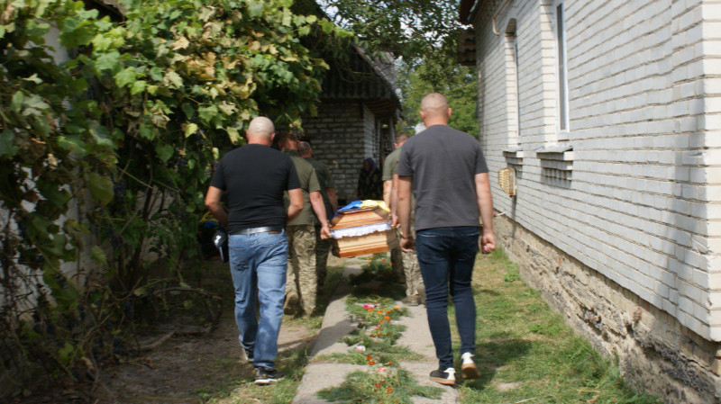 Понад 10 місяців надій: востаннє додому повернувся Герой з Волині Михайло Бень