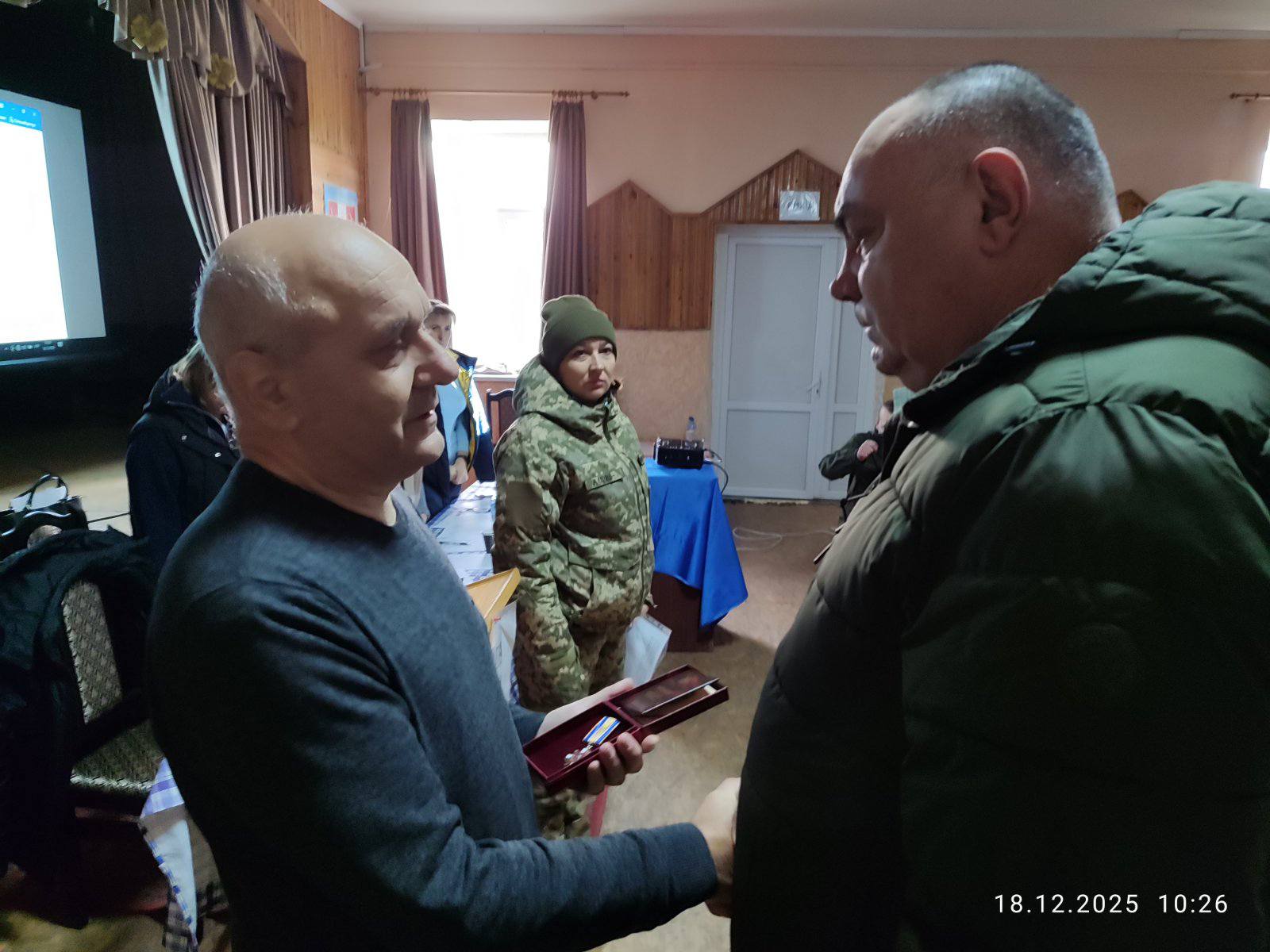На Волині родині загиблого воїна вручили посмертний орден «За мужність»