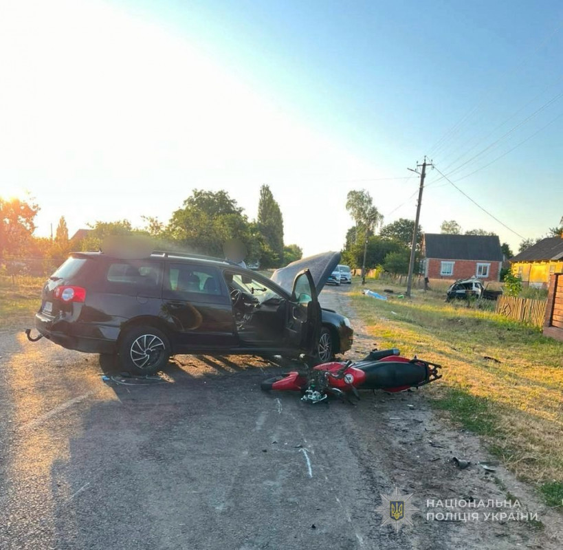 Нічна трагедія на Волині: у ДТП загинули двоє людей, ще шестеро постраждали