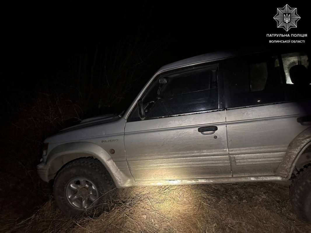 На Волині п’яний водій потрапив у кювет, намагаючись втекти від поліції