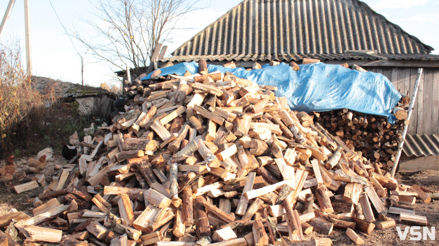 Грубка, дрова і тепла підлога: як будуть зимувати села на Волині