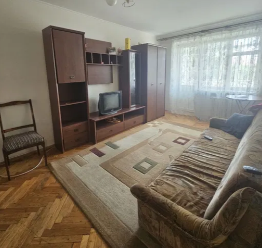 Квартира чи гуртожиток? Де жити студенту у Луцьку і скільки це коштує
