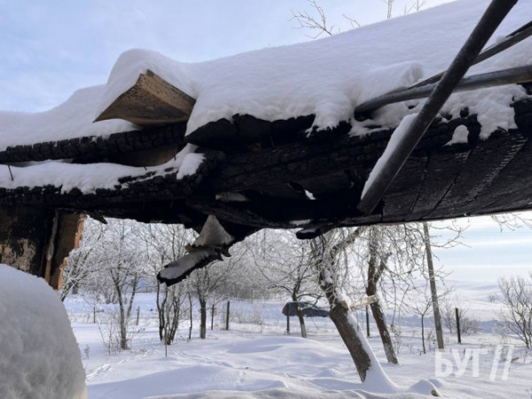 На Волині згорів будинок, де жила сім’я з чотирма дітьми: мешканці просять про допомогу