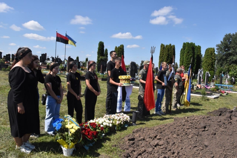 Навіки молодий: на Волині попрощалися з 26-річним Героєм Валентином Богатих