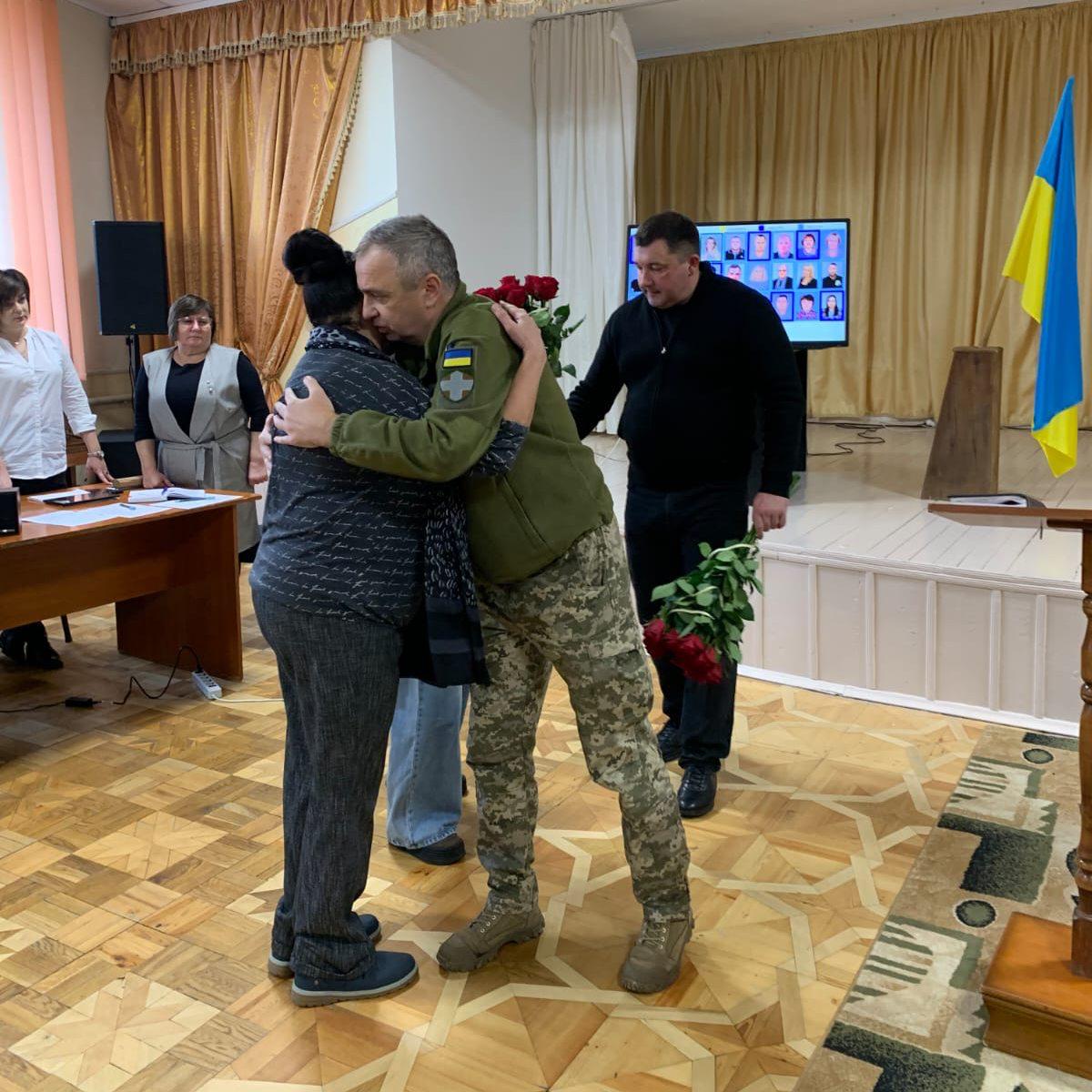 Загинув на Донеччині: родині Героя з Волині вручили його посмертну нагороду