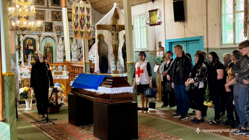 Із листопада 2024 року вважався зниклим безвісти: на Волині в останню дорогу провели Героя Василя Жука