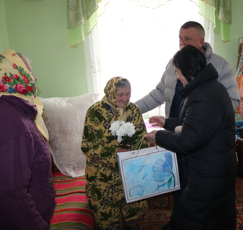 Довгожителька з Волині відзначила 95-річчя