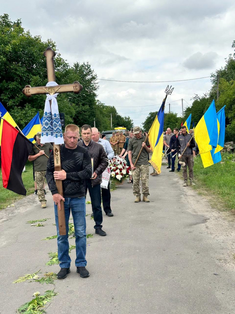 Понад рік чекали звістки: на Волині попрощалися з 23-річним Героєм, який вважався зниклим безвісти