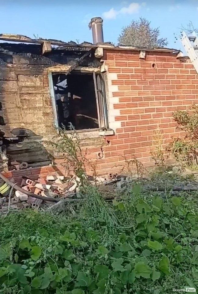 Пожежа знищила будинок: на Волині без житла залишилася мама з двома маленькими дітьми