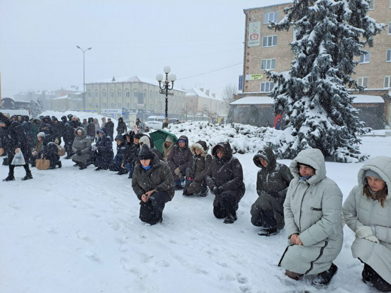 Вважався зниклим безвісти: на Волині попрощалися із захисником Дмитром Колядою
