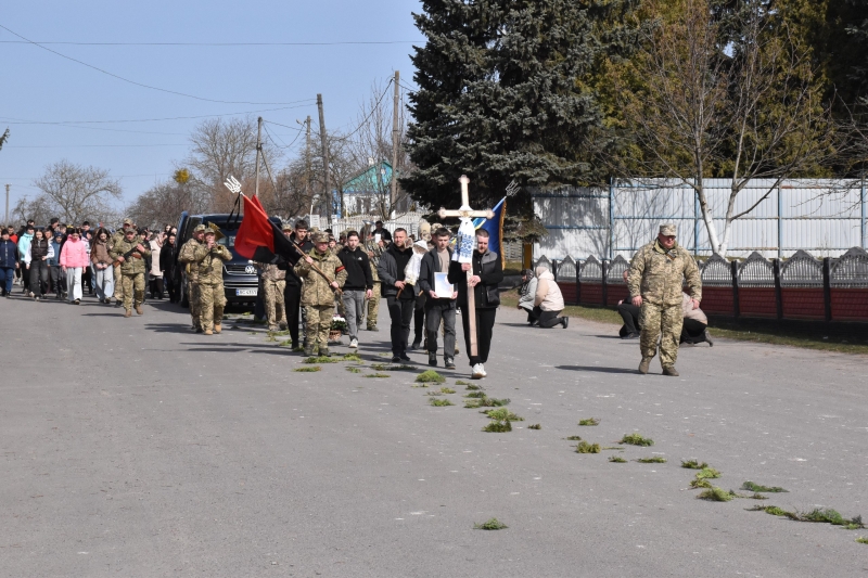Загинув у жовтні 2025 року: на Волині відбулось прощання із захисником Тарасом Шавлаєм