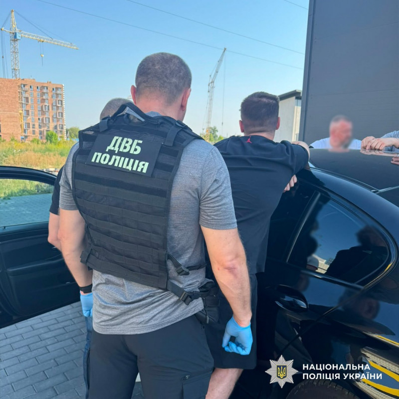 На Волині викрили схему складання іспитів на водійські права за допомогою шпигунського обладнання