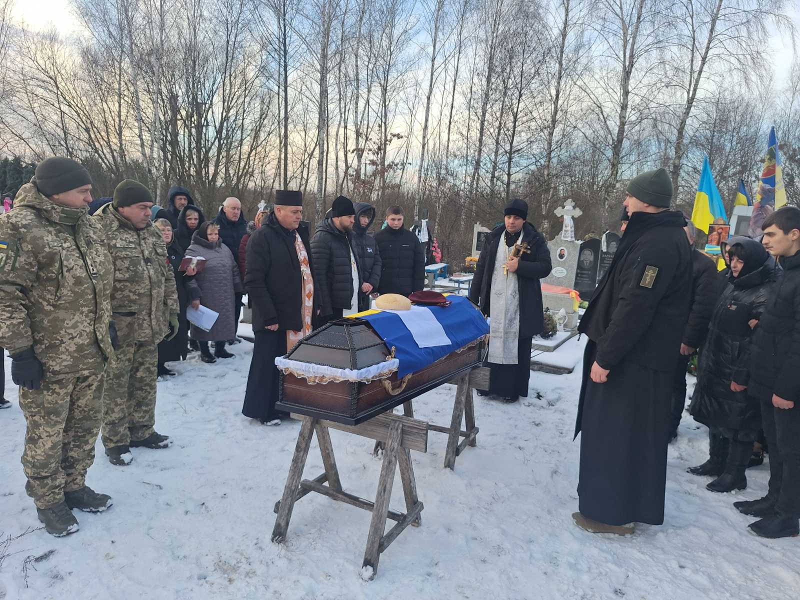 Його відданість рятувала життя на фронті: на Волині попрощалися з молодим Героєм Сергієм Свиридюком