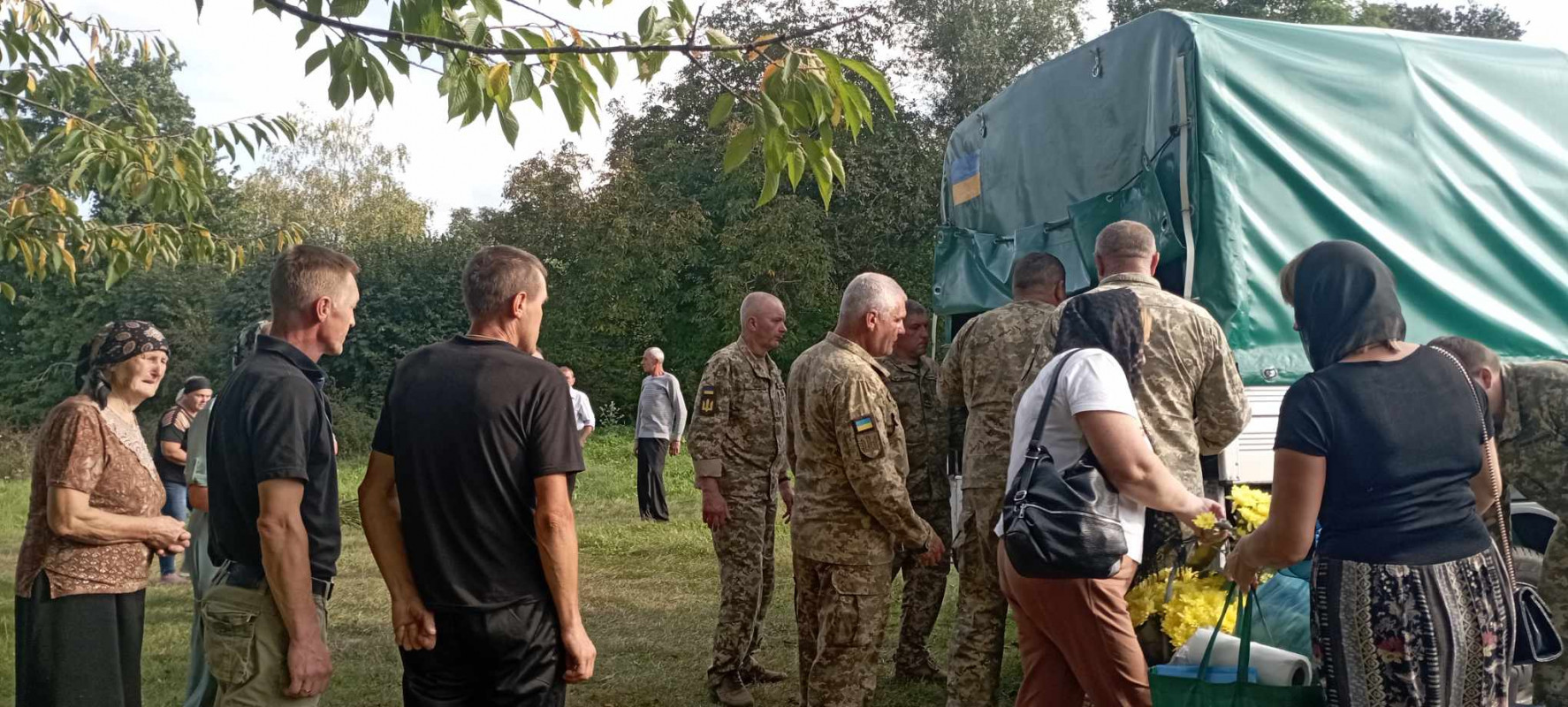 Отримав важке поранення на Донеччині: у Луцький район «на щиті» востаннє повернувся Герой Михайло Заєць. Фото