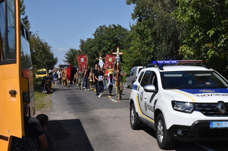 Навіки молодий: на Волині попрощалися з 26-річним Героєм Валентином Богатих