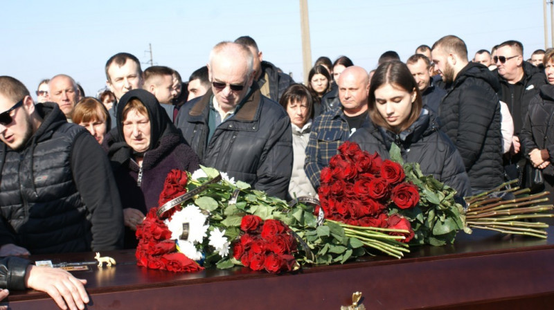 У громаді на Волині попрощалися із 23-річним розвідником «Азова» Назаром Поліщуком