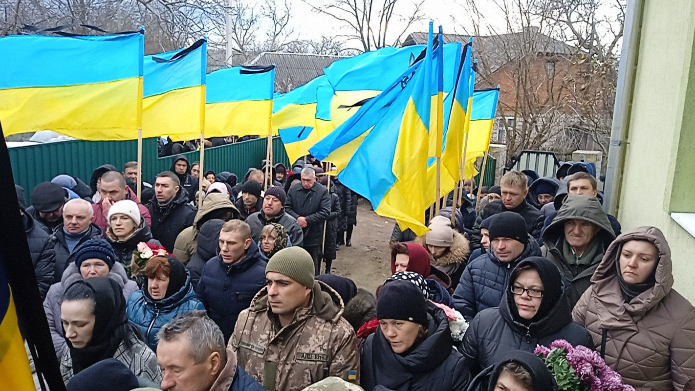 Загинув унаслідок вибуху ворожого снаряда: попрощалися із ексгравцем луцької «Волині» Романом Годованим