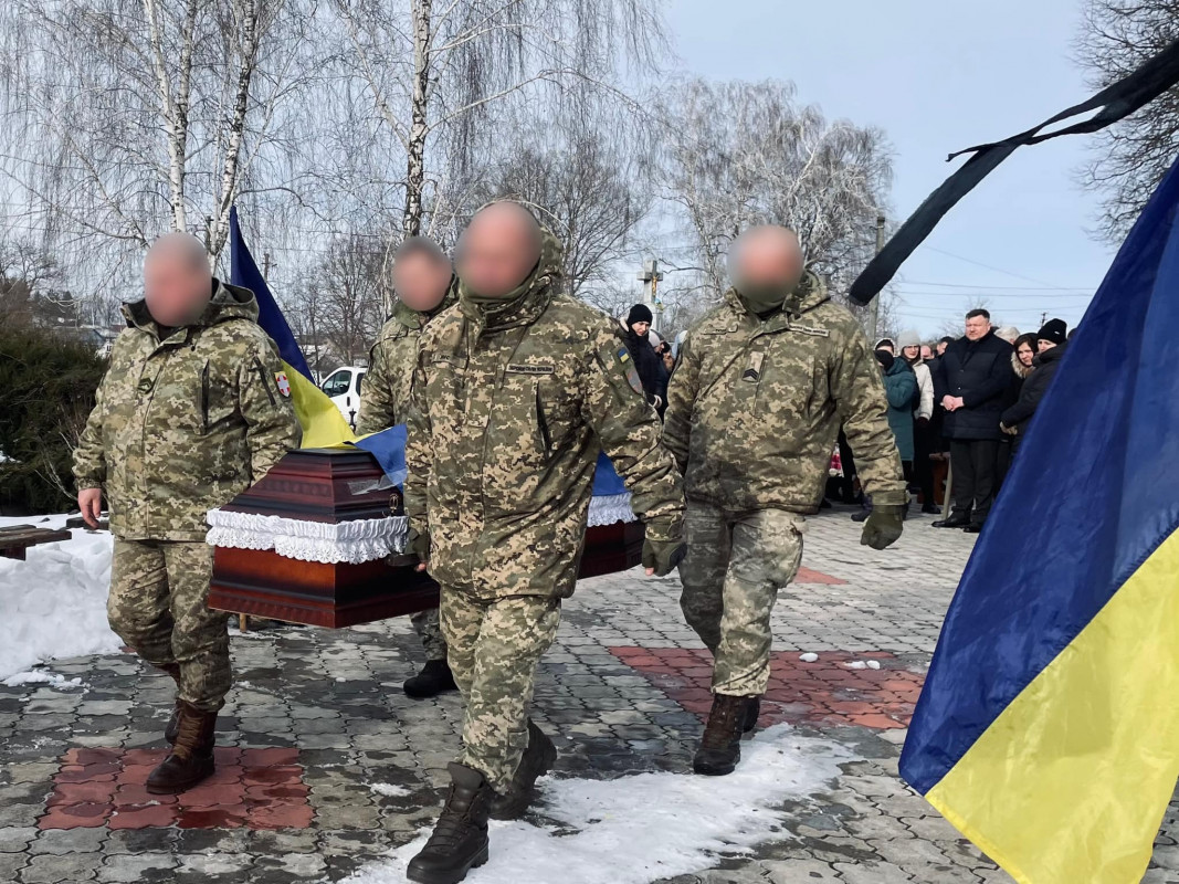 Син залишився без люблячого тата: на Волині попрощалися із Героєм Миколою Федоруком