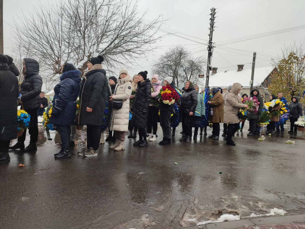 Навіки 28: на Волині попрощалися із Героєм Юрієм Наумчуком