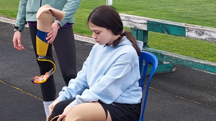Легкоатлетка з Волині тренує до Бостонського марафону дівчинку, яка втратила обидві ноги у Краматорську