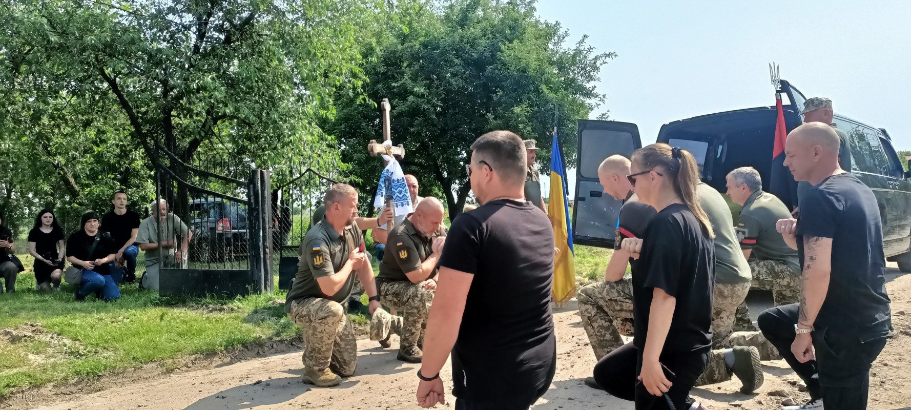 Довгий час вважався зниклим безвісти: на Волині попрощались з Героєм Сергієм Холодовим
