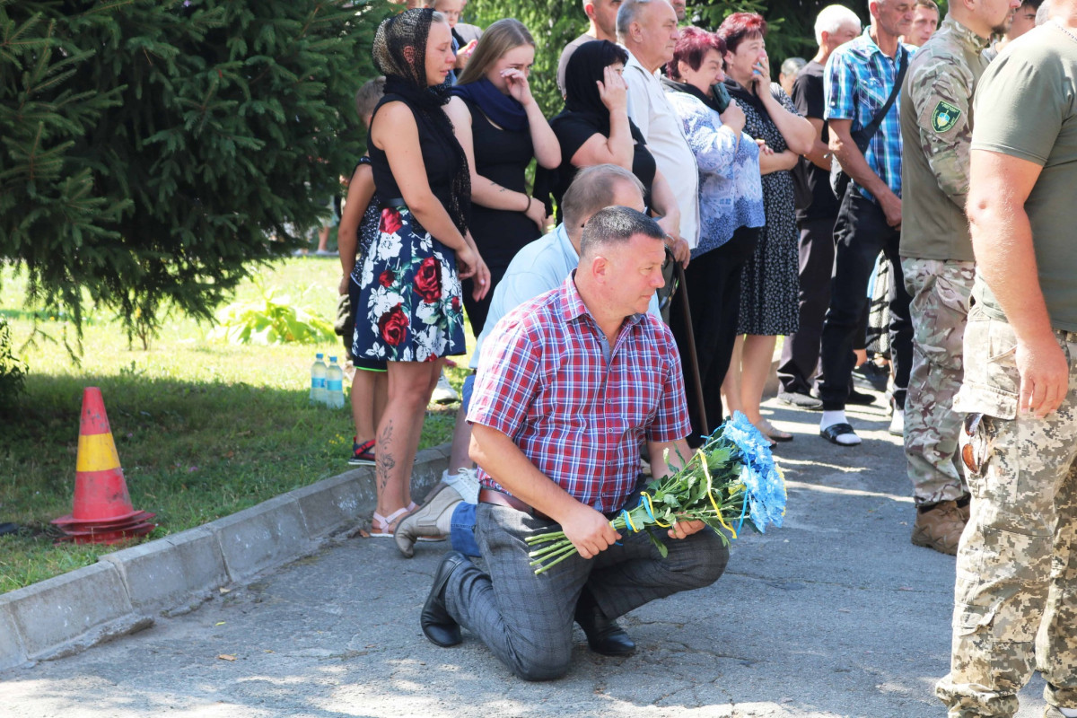 Місяць не дожив до дня народження: на Волині попрощалися з Героєм Дмитром Міцевським