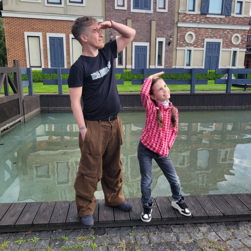 Зупиняв десятки штурмів і воював навіть із травмованою рукою: історія воїна з Волині Валерія Михалевича