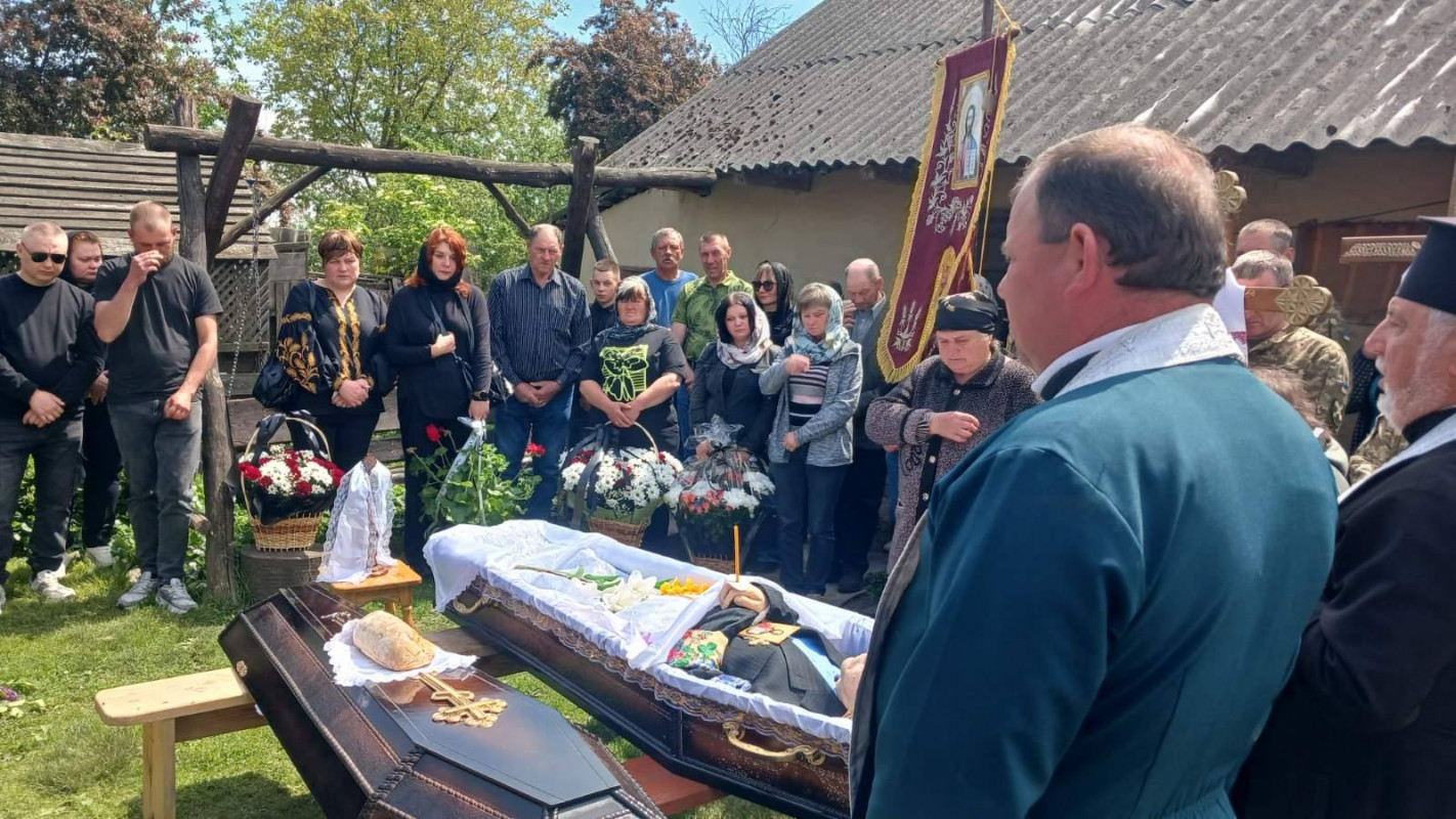 На Волині поховали захисника Володимира Головашова, який помер від важкої хвороби