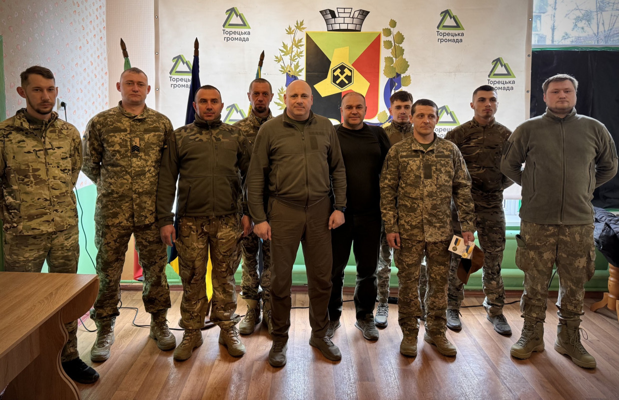 Бійців «Сталевої Сотки» відзначили нагородами за оборону Торецька