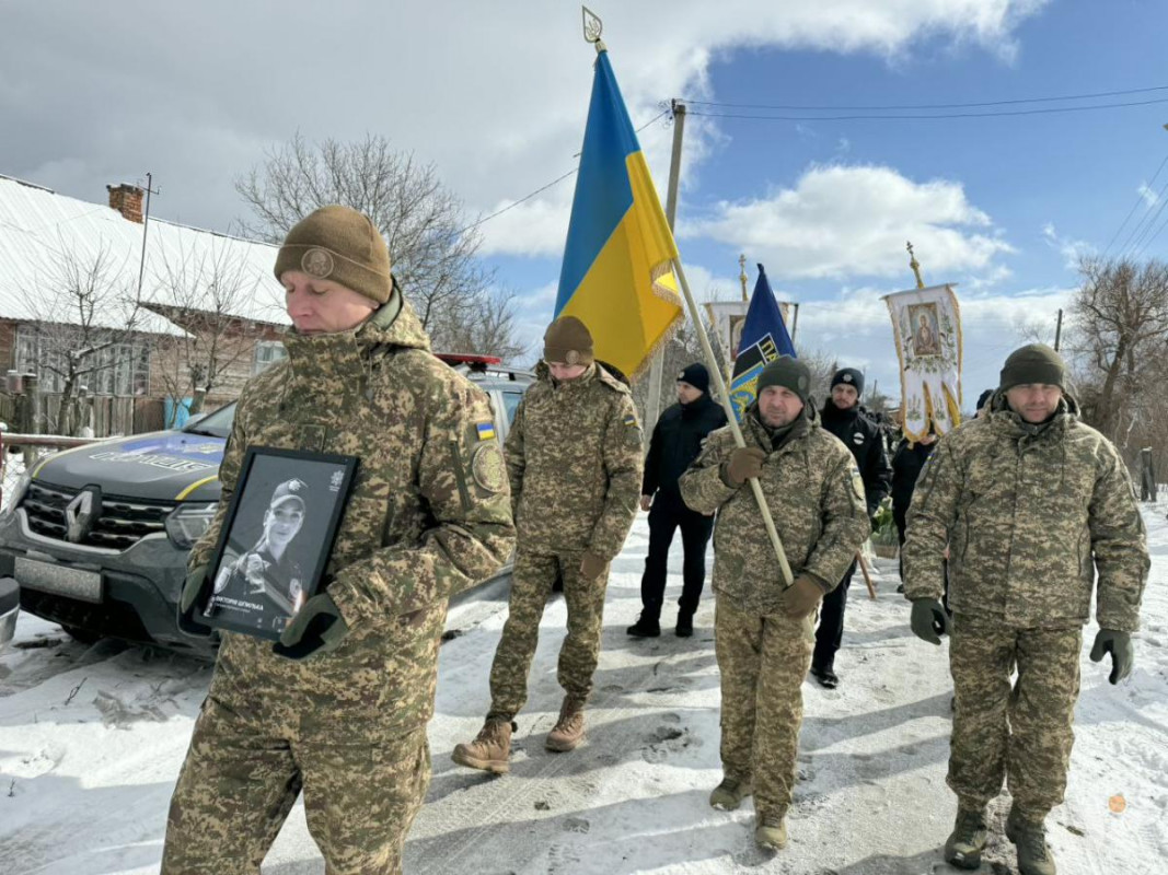 На Волині відбулась церемонія прощання із поліцейською, яка загинула внаслідок теракту у Львові