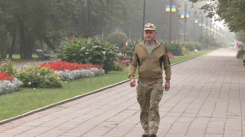 Вчитель трудового навчання з Луцька захищає Україну разом із сином