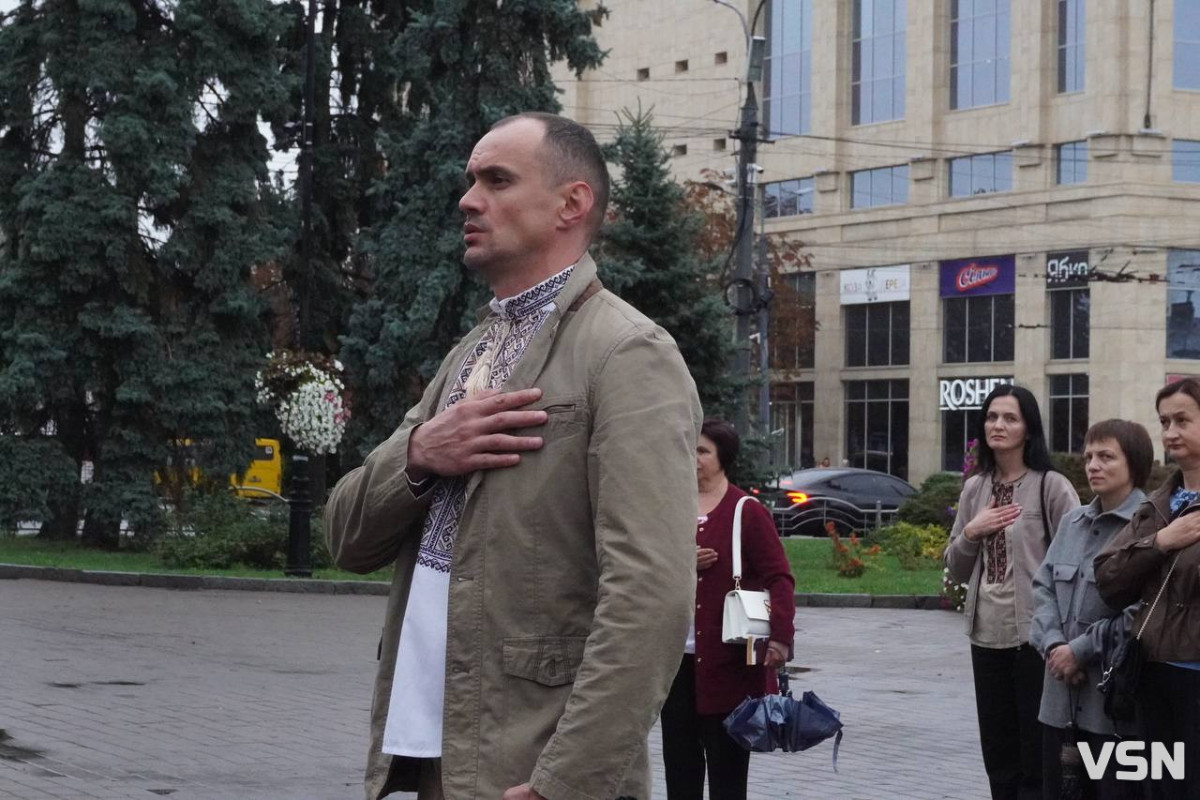 Луцьк відзначає День міста: на Театральному майдані відбувся міжконфесійний молебень