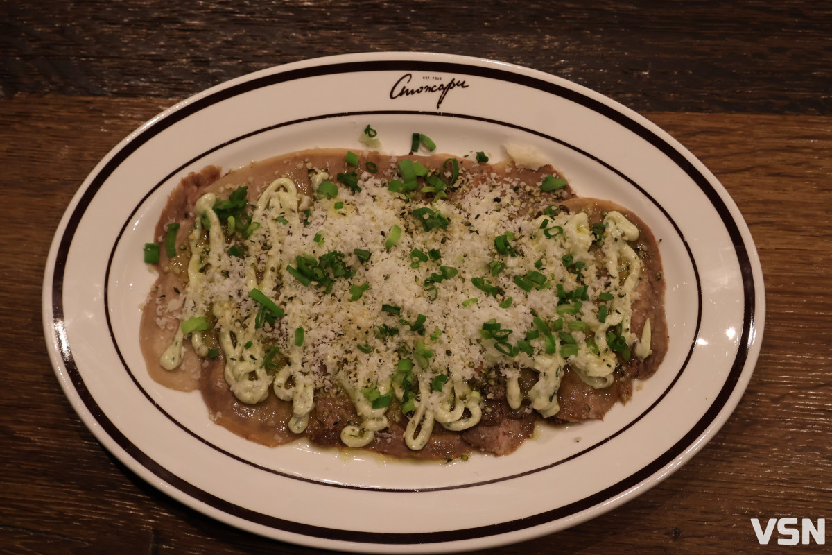 Страви без дати в календарі: універсальне святкове меню від бренд-шефа «Стожарів» у Луцьку