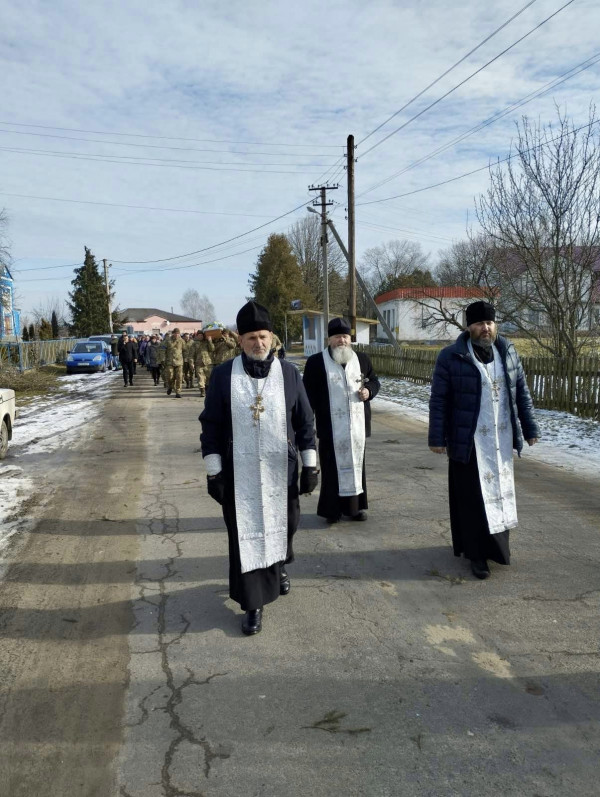 На Волині попрощалися із загиблим на Харківщині військовим Віктором Сагалем. Фото