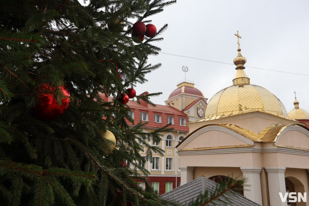Змінилася дата в календарі, але не змінилася суть свята: священник з Луцька про День святого Миколая