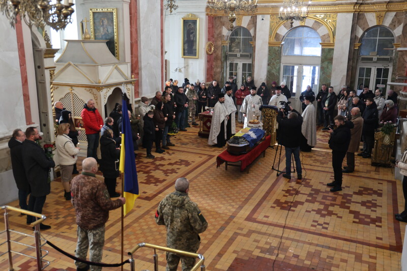 У Луцьку попрощалися із захисником Віктором Смоляром