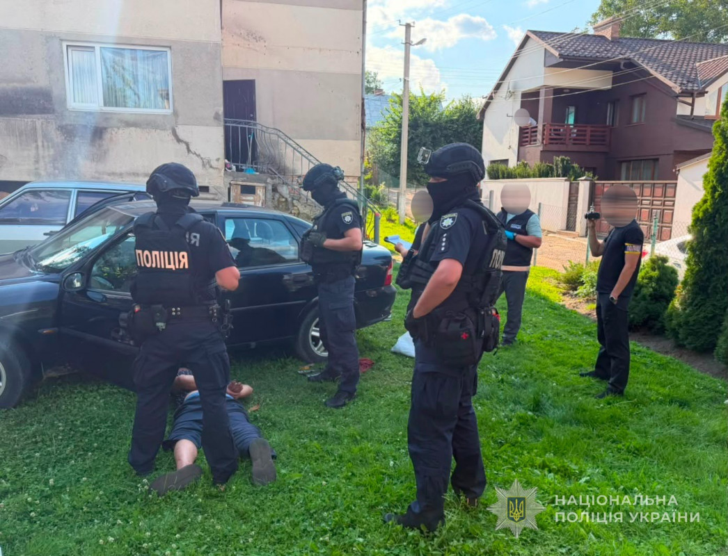Посилки з «сюрпризом»: поліція викрила схему постачання наркотиків до волинської колонії