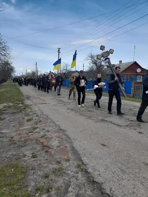 На Волині попрощалися із 25-річним Героєм, що загинув на Донеччині