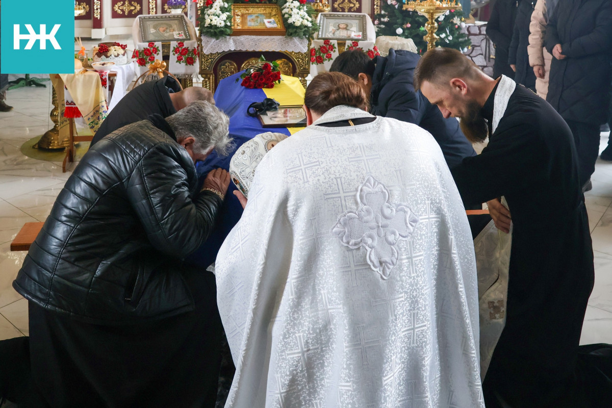 Навіки 30-річний: на Волині попрощалися з Героєм Іваном Петриком